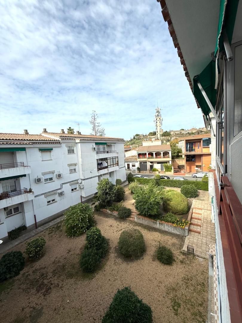 Vista exterior de Pis en venda en Trujillo amb Terrassa i Balcó