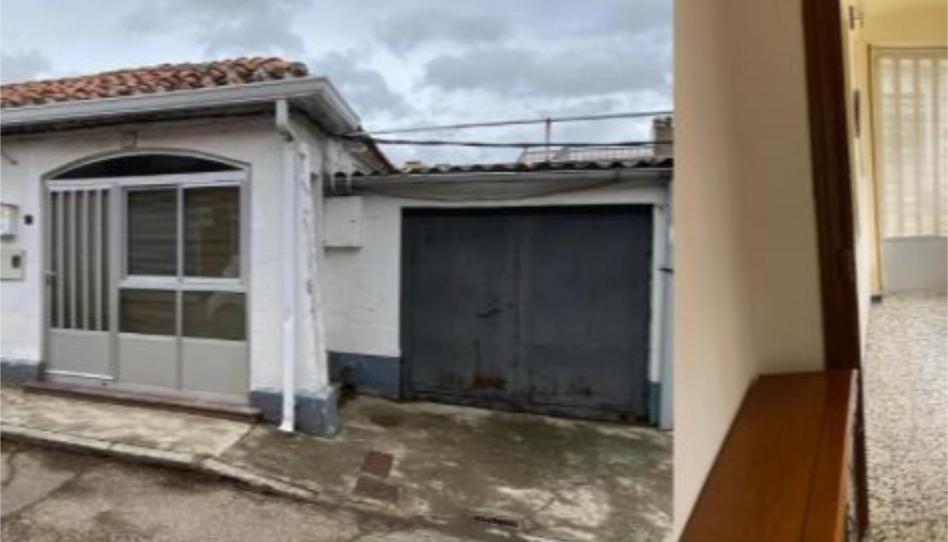 Single-family semi-detached for sale in Calle Palacio, 6, La Overuela, Valladolid - image 1 Photo 1 of Single-family semi-detached for sale in Calle Palacio, 6, La Overuela, Valladolid