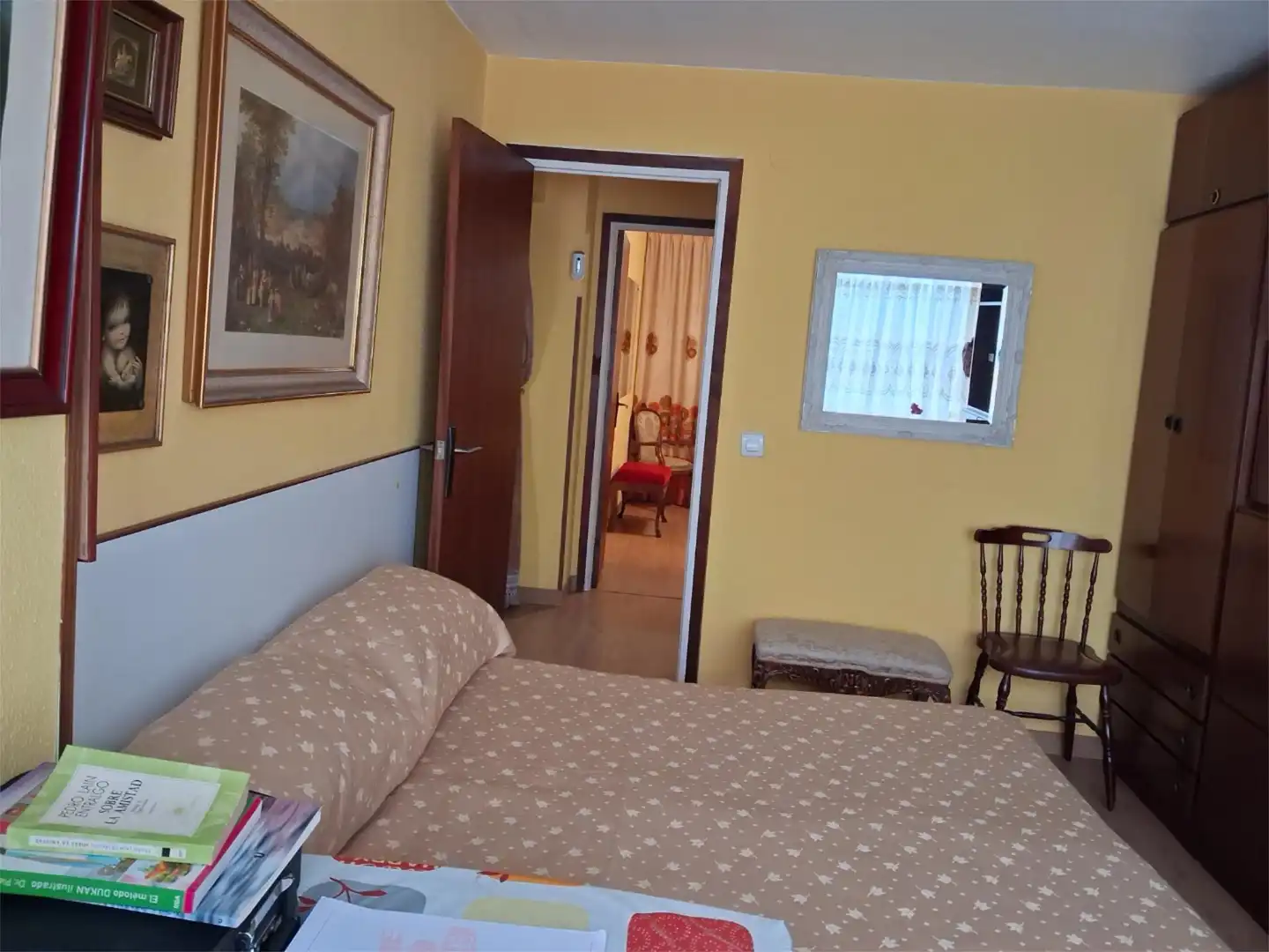 Pis en venda a Calle Leonor De la Vega, 10, Castilla - Hermida Dormitori de Pis en venda en Santander amb Moblat i Videoporter