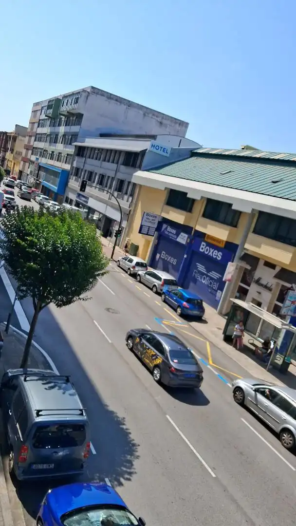 Pis en venda a Calle Leonor De la Vega, 10, Castilla - Hermida Vista exterior de Pis en venda en Santander amb Moblat i Videoporter