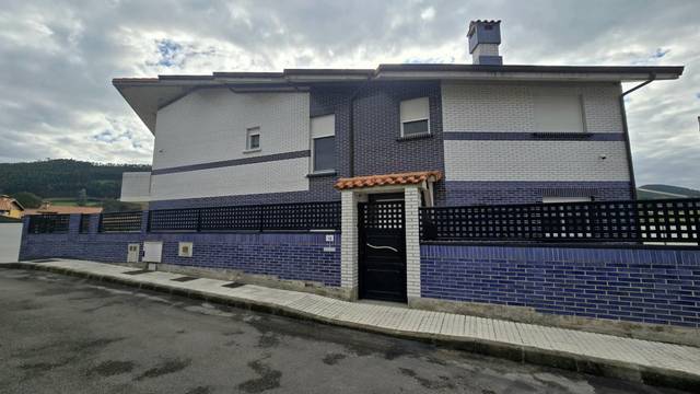 Casa-chalet en Venta en Barrio Llano, 27 en Puente Viesgo