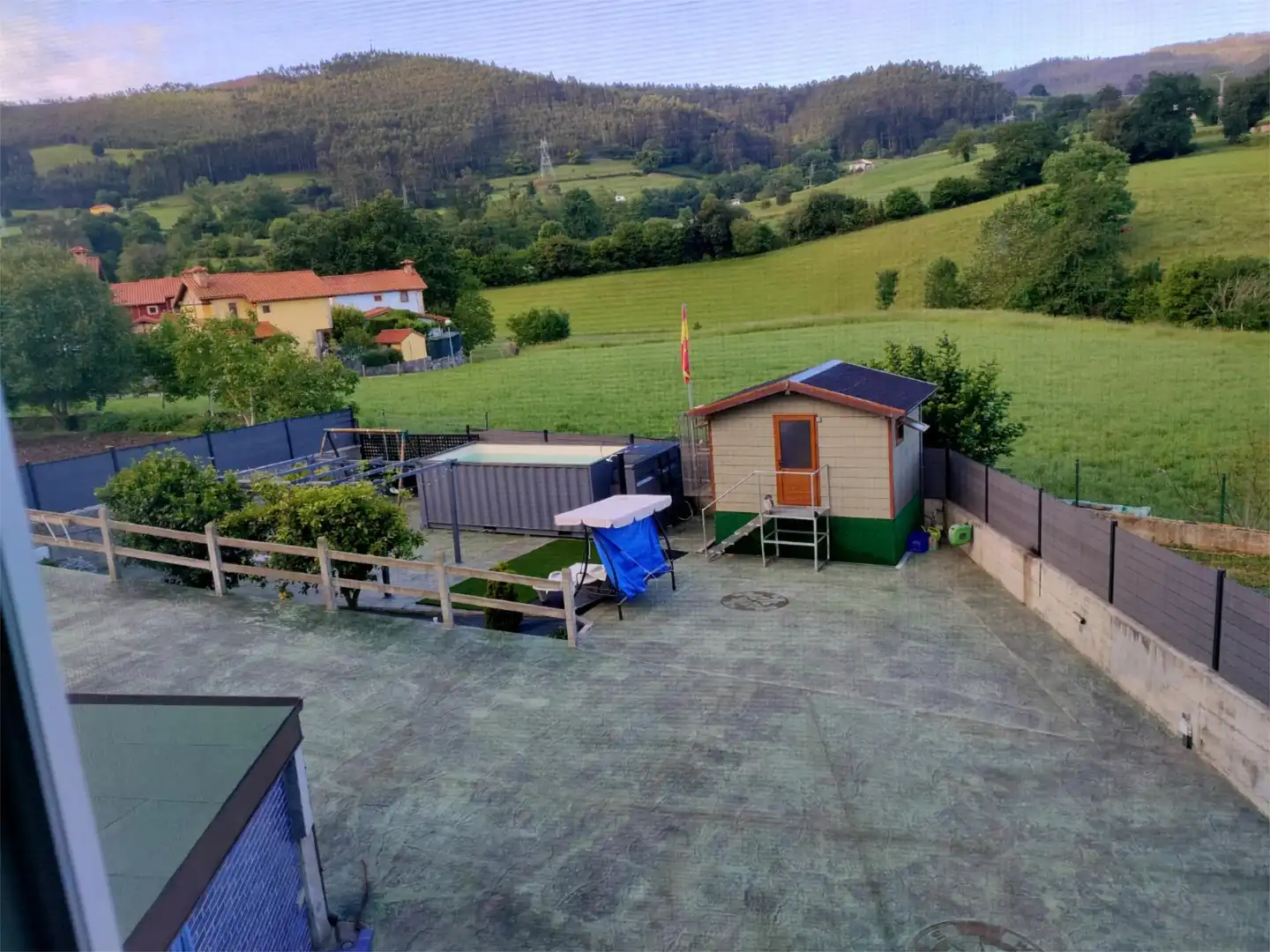 Casa o chalet en venta en Barrio Llano, 27, Puente Viesgo Terraza de Casa o chalet en venta en Puente Viesgo con Aire acondicionado, Calefacción y Jardín privado
