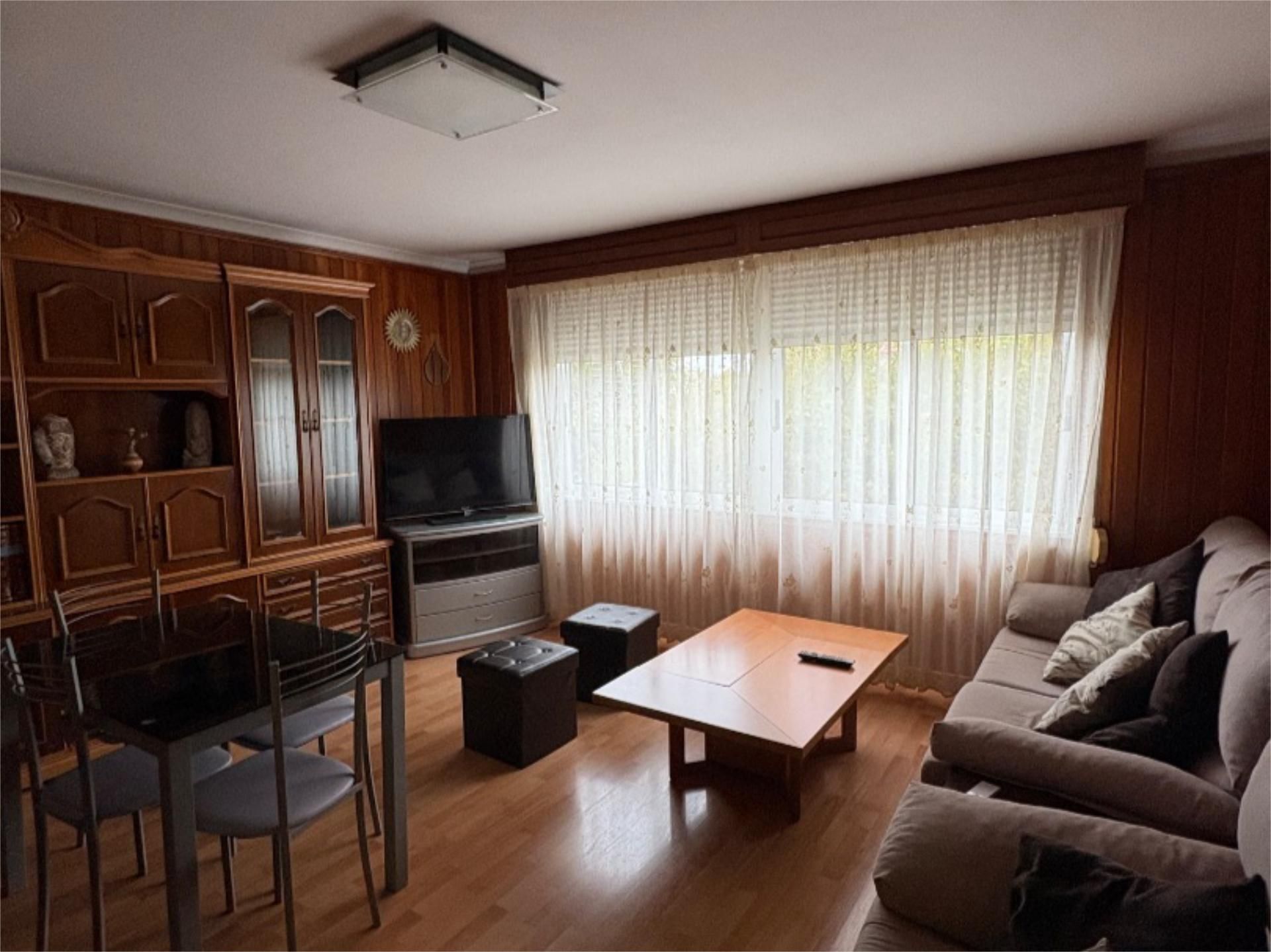 Living room of Flat to rent in Ferrol  with Parquet flooring, Terrace and Furnished