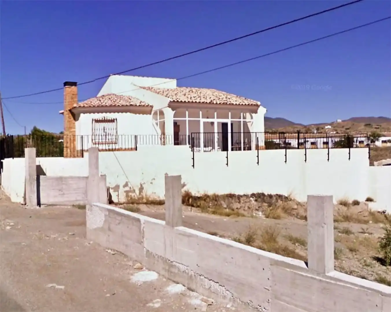 Vista exterior de Casa o xalet en venda en Huércal-Overa amb Aire condicionat, Terrassa i Piscina