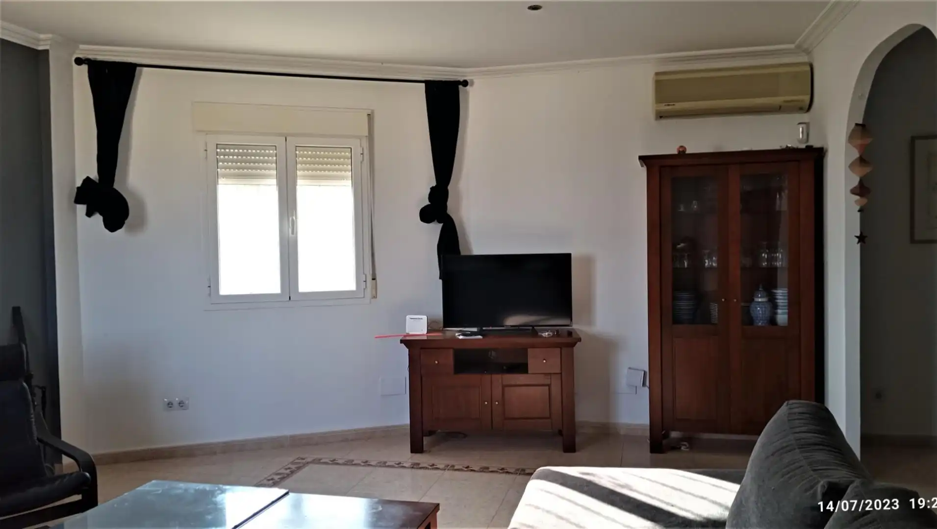 Casa o xalet en venda a Calle la Loma, 26, Huércal-Overa Sala d'estar de Casa o xalet en venda en Huércal-Overa amb Aire condicionat, Terrassa i Piscina