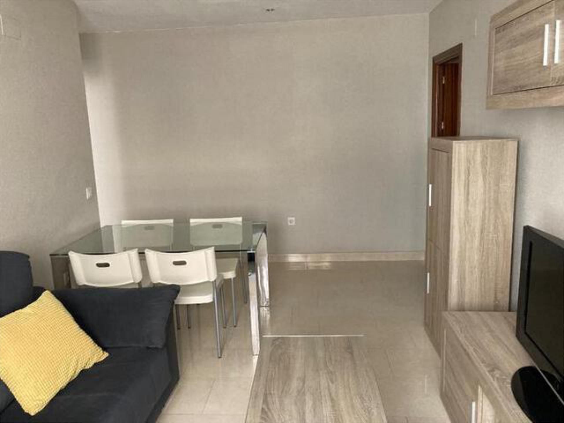 Piso de alquiler en El Pópulo - Santa María