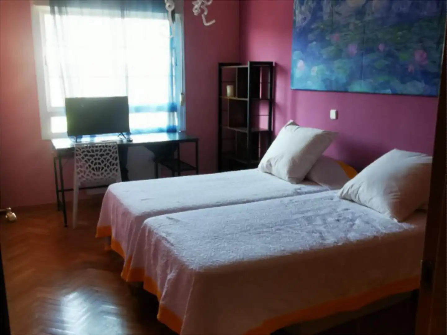 Room in Paseo del Arroyo, 34, Parque Coimbra Room in Paseo del Arroyo, 34, Parque Coimbra