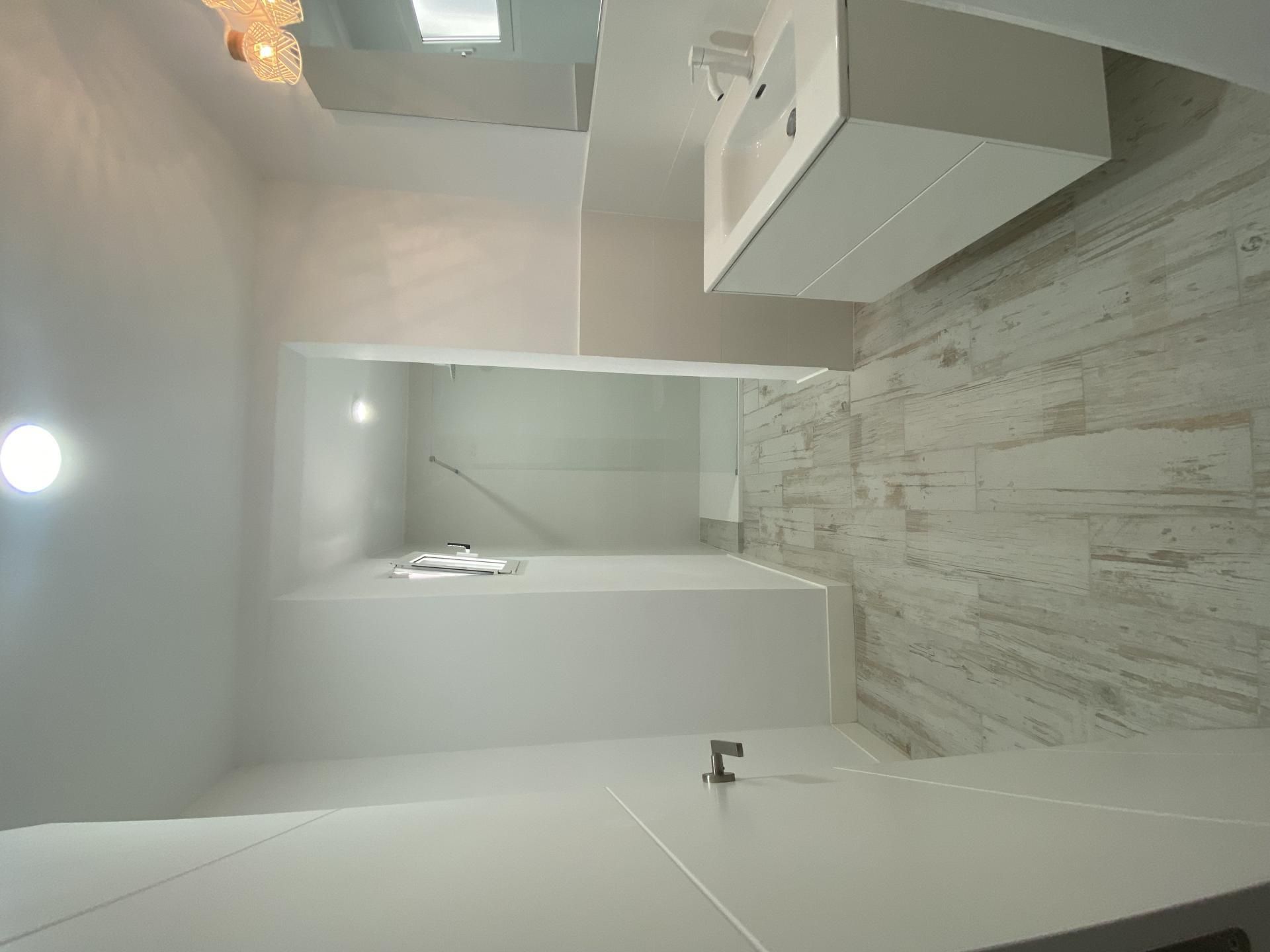 Bathroom of Flat to rent in  Santa Cruz de Tenerife Capital  with Storage room, Furnished and Balcony