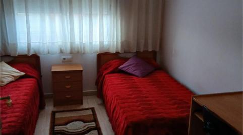 Foto 3 de Casa adosada en venda a Passeig de L'estació, 4, Golmés, Lleida