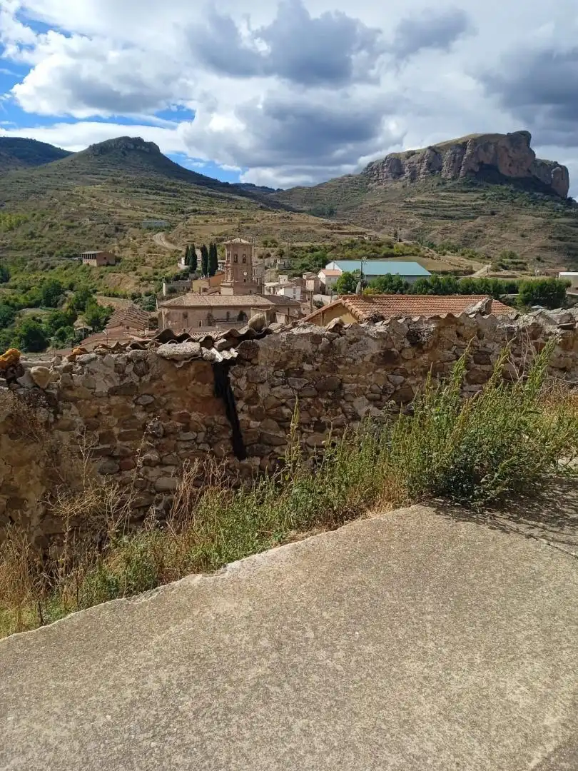 Terreno en venta en Travesía Lilay, 8, Viguera Vista exterior de Terreno en venta en Viguera