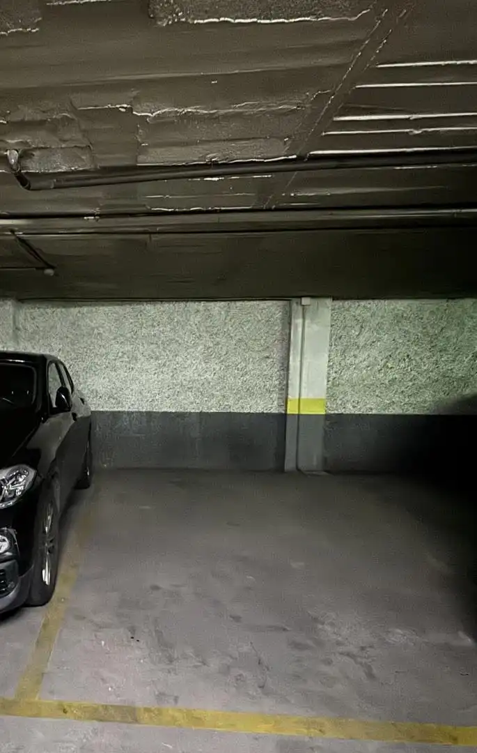 Parking of Commercial properties for rent in Sevilla