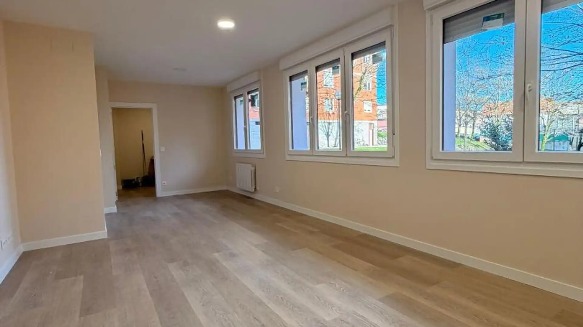 Piso en venta en Santurtzi  con Calefacción