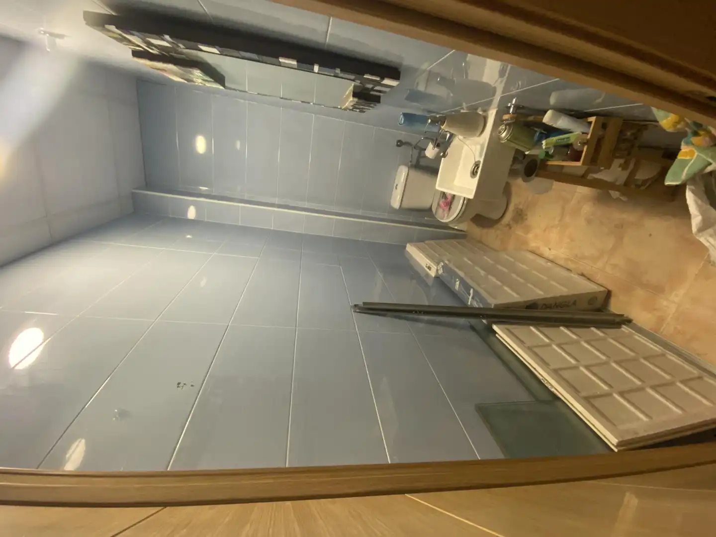 Baño de Local de alquiler en Madrid con Aire acondicionado