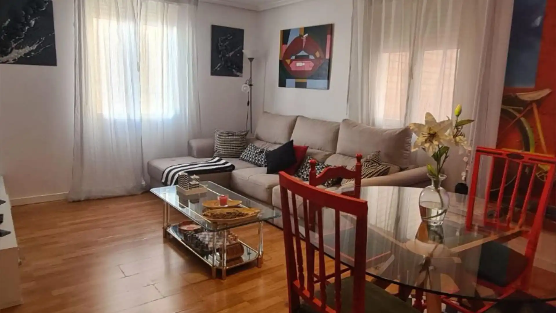 Piso en venta en Calle Francisco Cantera, 13, Centro Sala de estar de Piso en venta en Miranda de Ebro con Calefacción y Amueblado