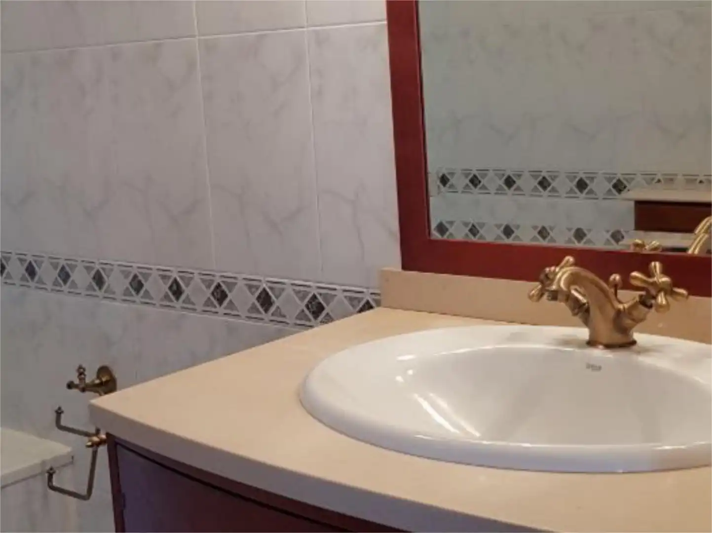 Flat for rent in Residencia - Abella Bathroom of Flat for rent in Lugo