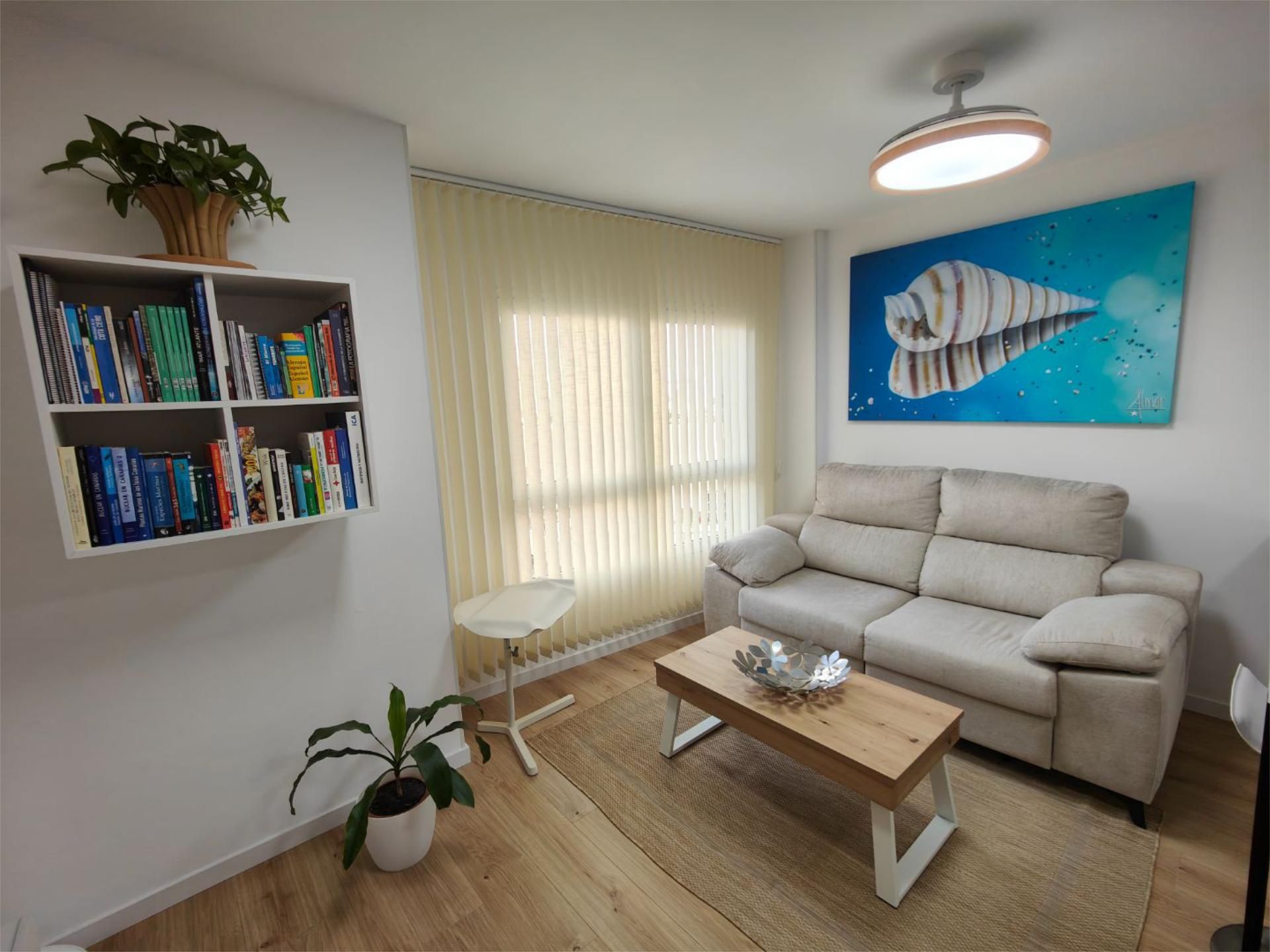 Living room of Flat for sale in Ingenio  with Parquet flooring, Storage room and Furnished