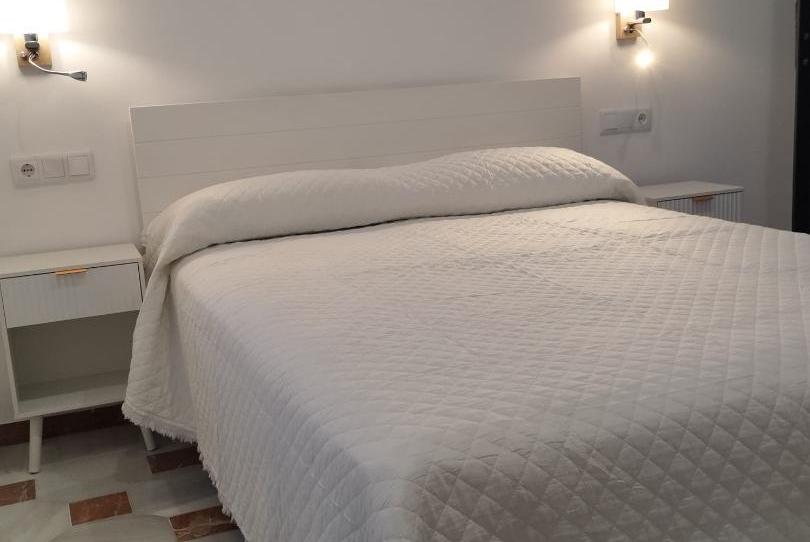 Photo 1 of Apartment to rent in Plaza San Sebastián, 54, San Bernardo, Sevilla