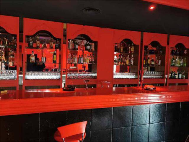 Local comercial en Alquiler en Terrer