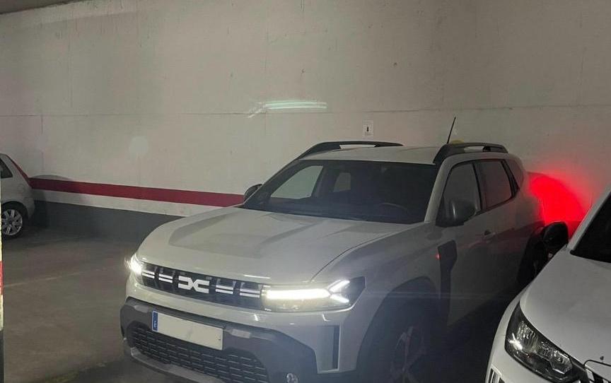 Foto 1 de Garatge de lloguer a Paseo Miguel Unamuno, 2, Urbadiez - Entrepuentes, Sevilla