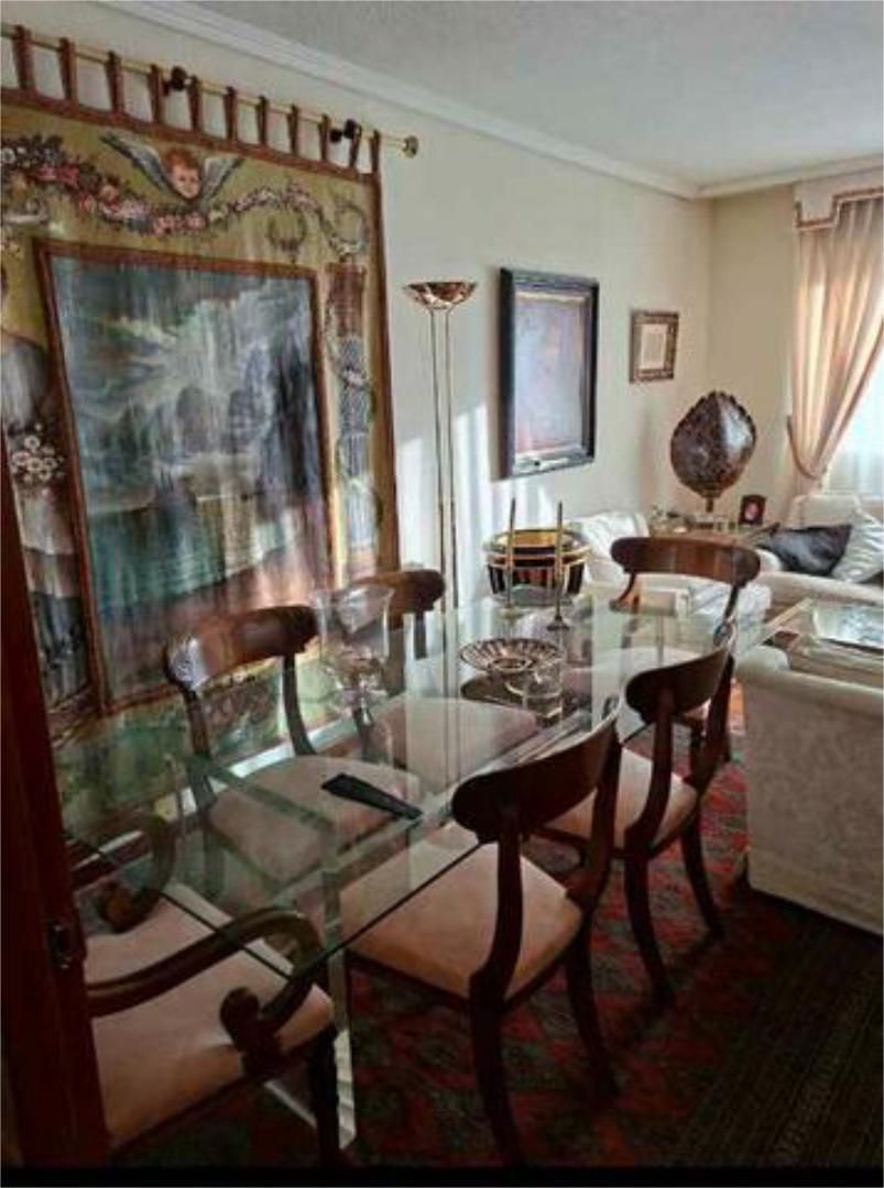 Pis en venda a Peña Trevinca Menjador de Pis en venda en Zamora Capital amb Terrassa