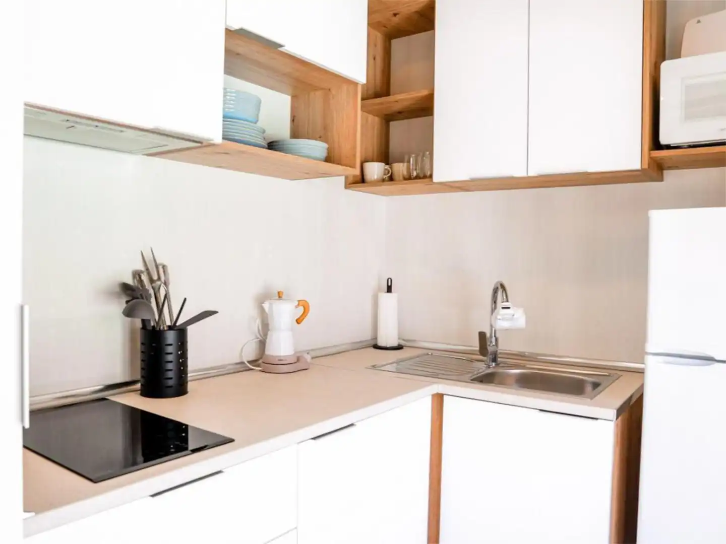 Kitchen of Houses for sale in Chiclana de la Frontera  with Air Conditioner, Private garden and Storage room