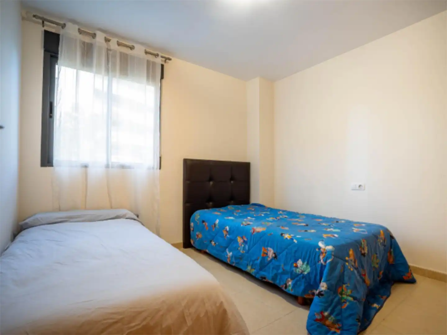 Flat for sale in Carrer de Botànic Cavanilles, 20, Estación - Universidad Bedroom of Flat for sale in Castellón de la Plana / Castelló de la Plana with Air Conditioner, Heating and Terrace