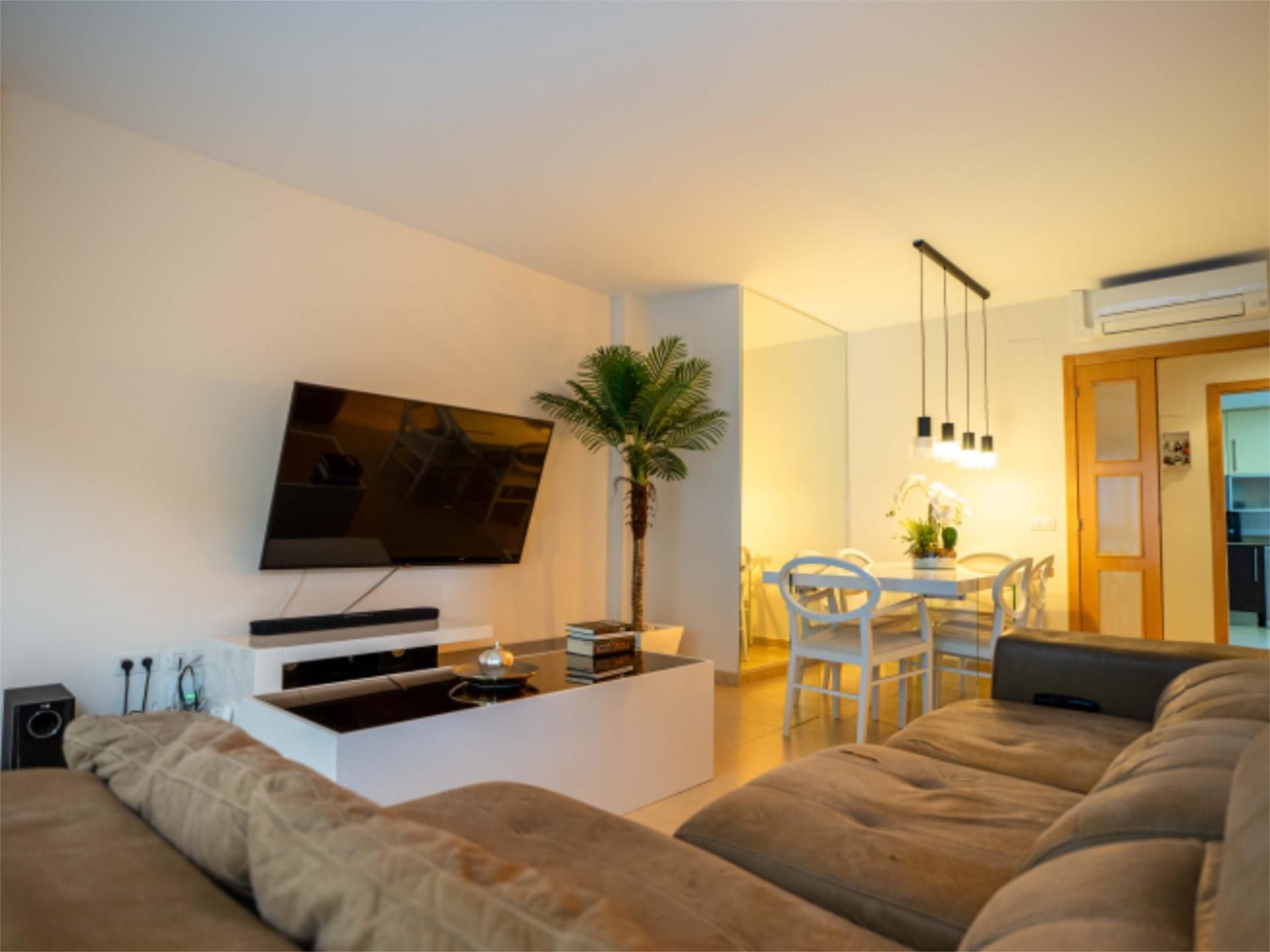 Sala d'estar de Pis en venda en Castellón de la Plana / Castelló de la Plana amb Aire condicionat i Terrassa