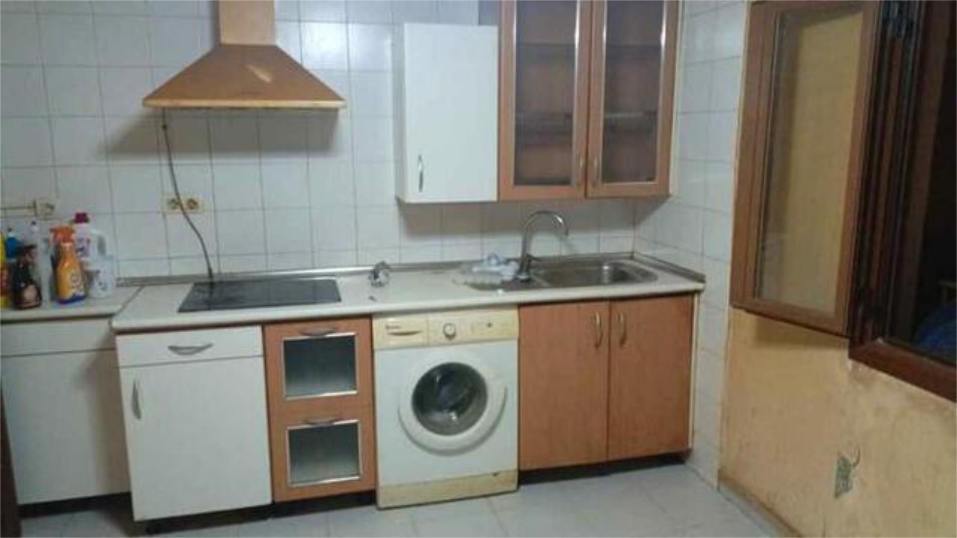 Kitchen of Single-family semi-detached for sale in Allo