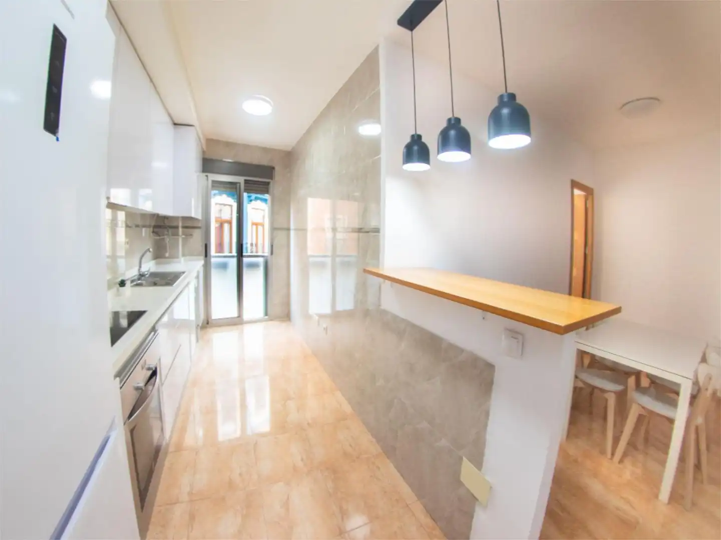 Kitchen of Flat for share in Murcia