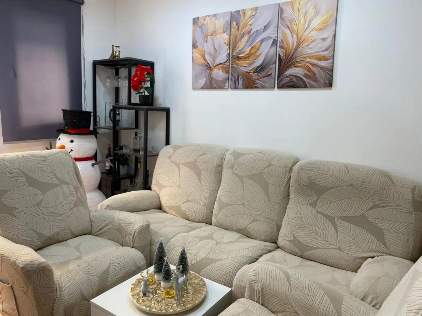 Apartamento en venta en Calle Carmen de Icaza, Barrio de Zaidín Sala de estar de Apartamento en venta en Granada con Aire acondicionado y Amueblado