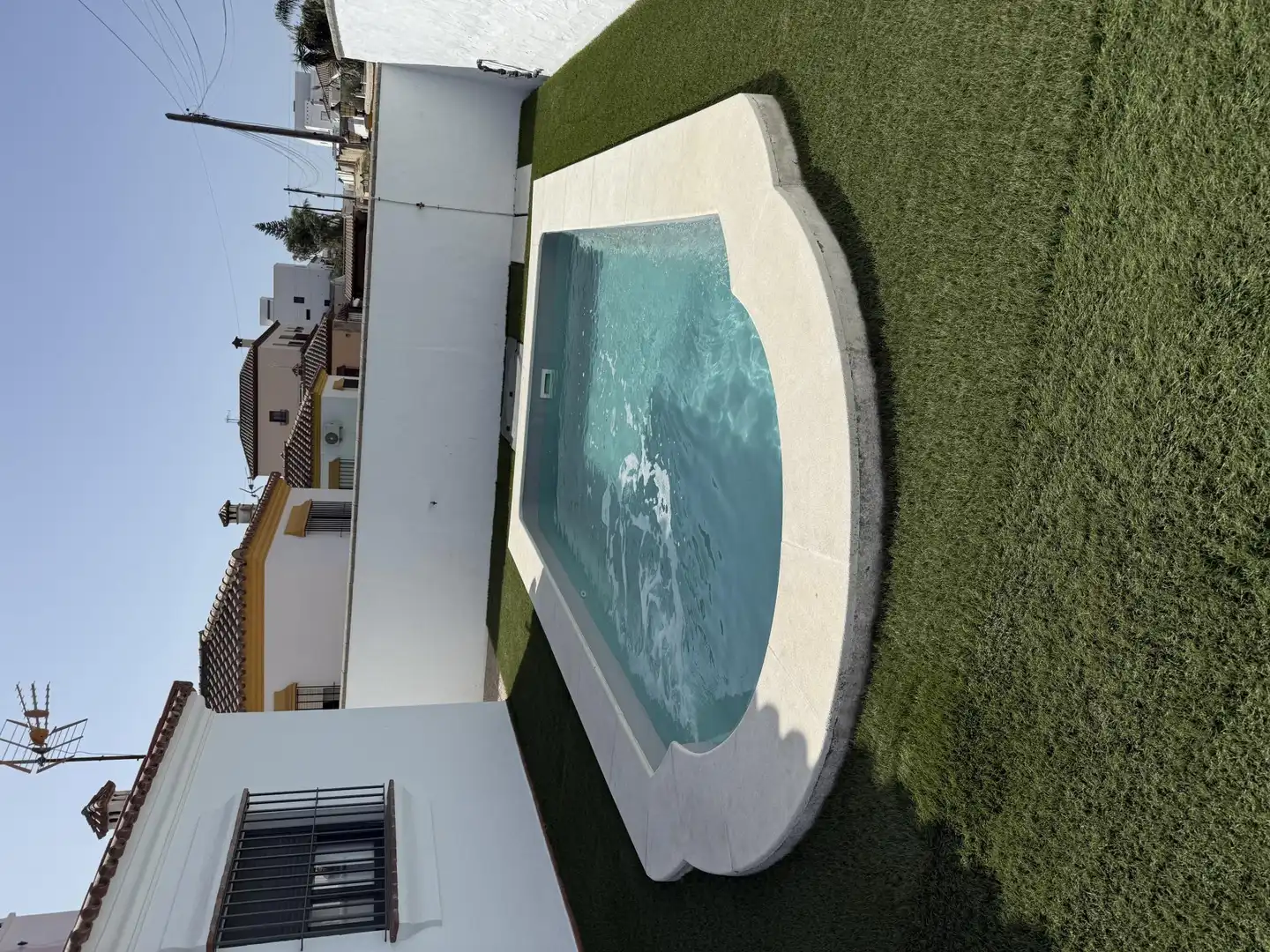 Pis de lloguer a Carretera del Pradillo, 54, Conil Piscina de Pis de lloguer en Conil de la Frontera amb Aire condicionat, Calefacció i Jardí privat
