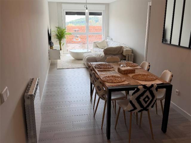 Piso en Venta en Calle Charcote, 13 en El Molar (Madrid)