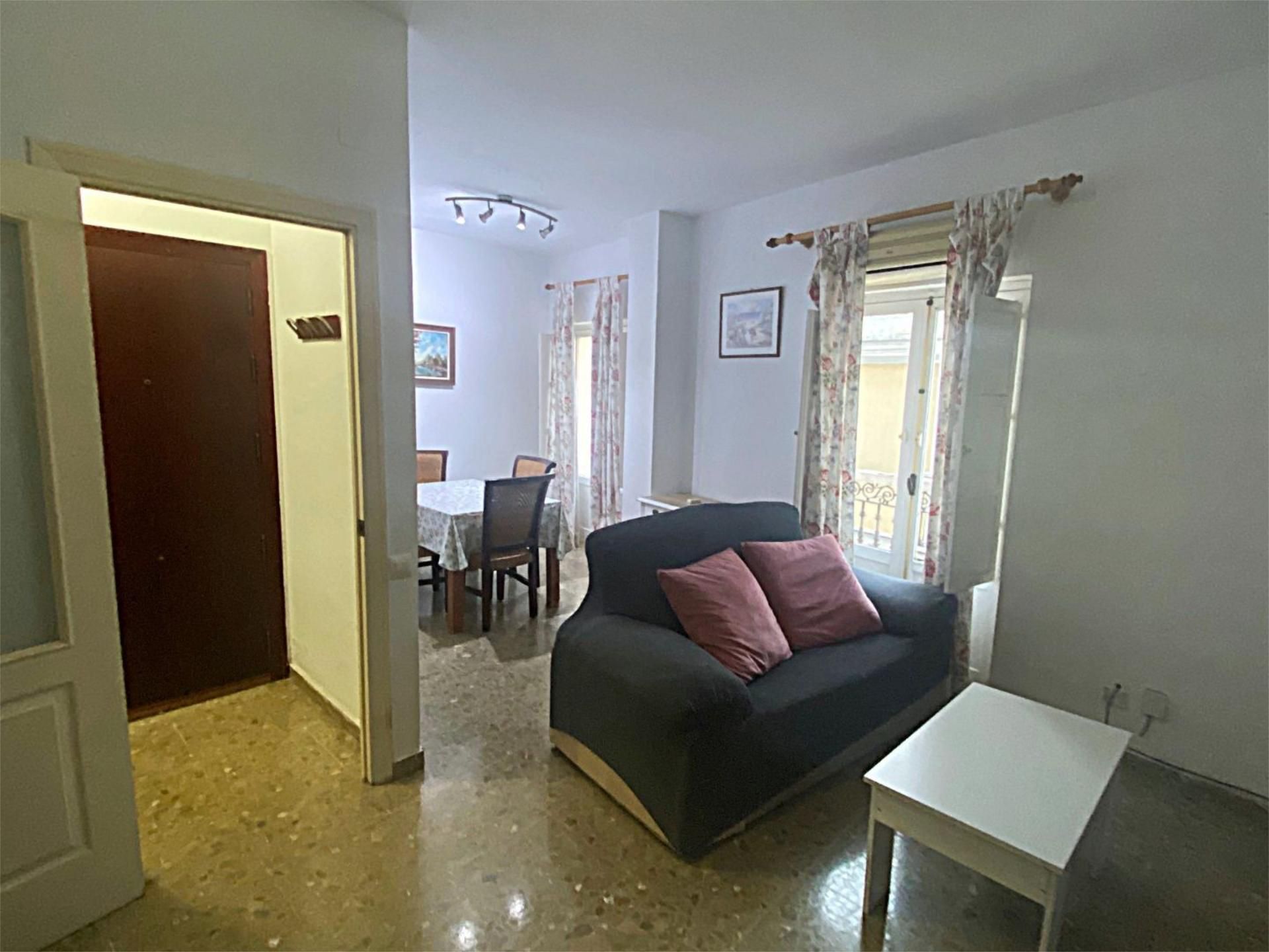 Piso de alquiler en Calle Zorrilla, 3, Alameda - Mentidero - Teatro Falla Sala de estar de Piso de alquiler en Cádiz Capital con Aire acondicionado y Balcón