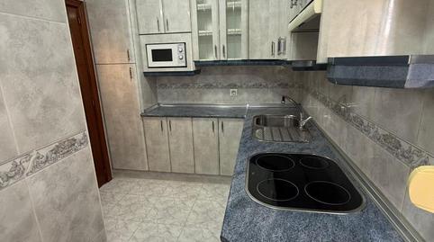 Foto 5 de Piso en venta en Calle de Navalmoral de la Mata, 66, Las Águilas, Madrid