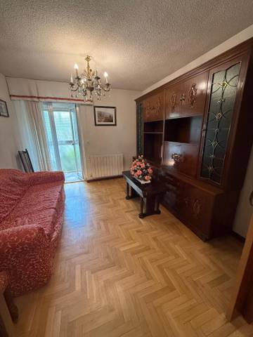 Piso en Venta en Calle de Navalmoral de la Mata, 66 en Las Águilas