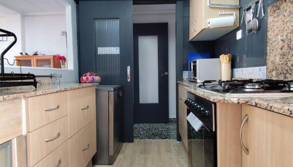 Photo 1 of Flat for sale in Carrer Manuel Tomàs, 13, Casas Verdes - Ermita, Valencia