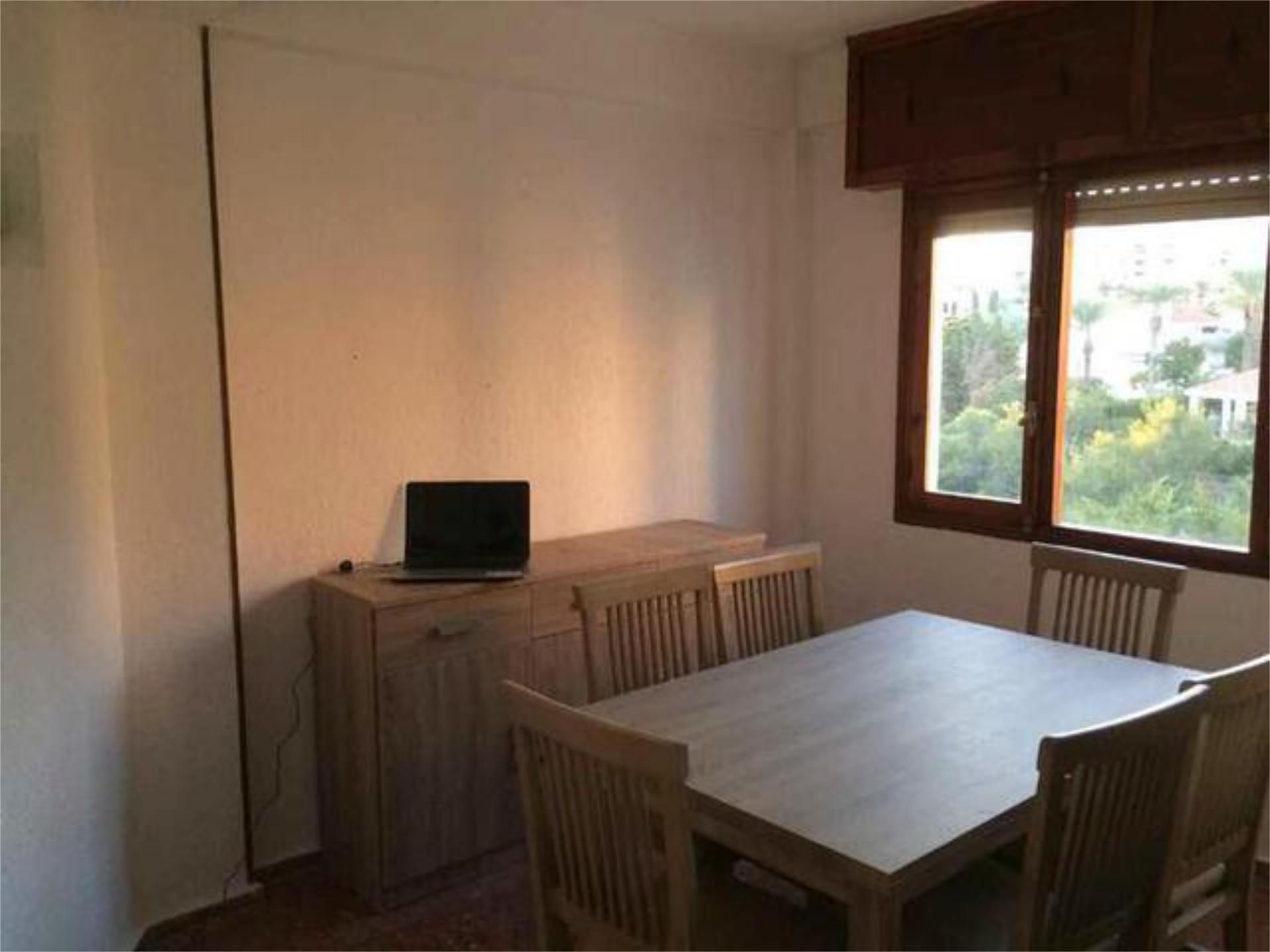 Menjador de Pis de lloguer en Roquetas de Mar