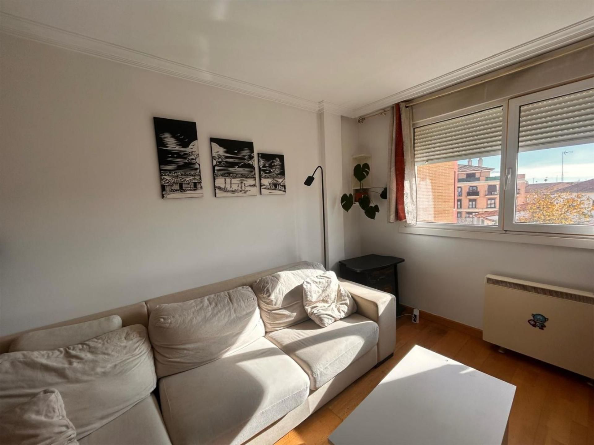 Living room of Flat for sale in Castellanos de Moriscos