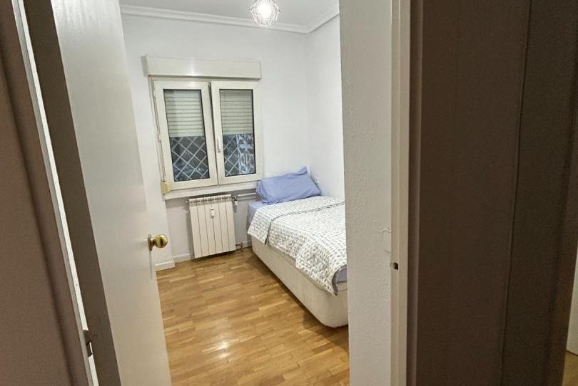 Photo 1 of Flat to share in Street Carretera Calle 30, 5, San Juan Bautista, Madrid