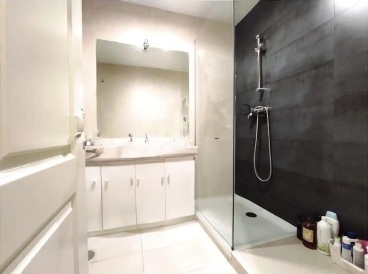 Flat for rent in Calle Jandula, 2, Pedro Salvador - Las Palmeritas Bathroom of Flat for rent in Sevilla