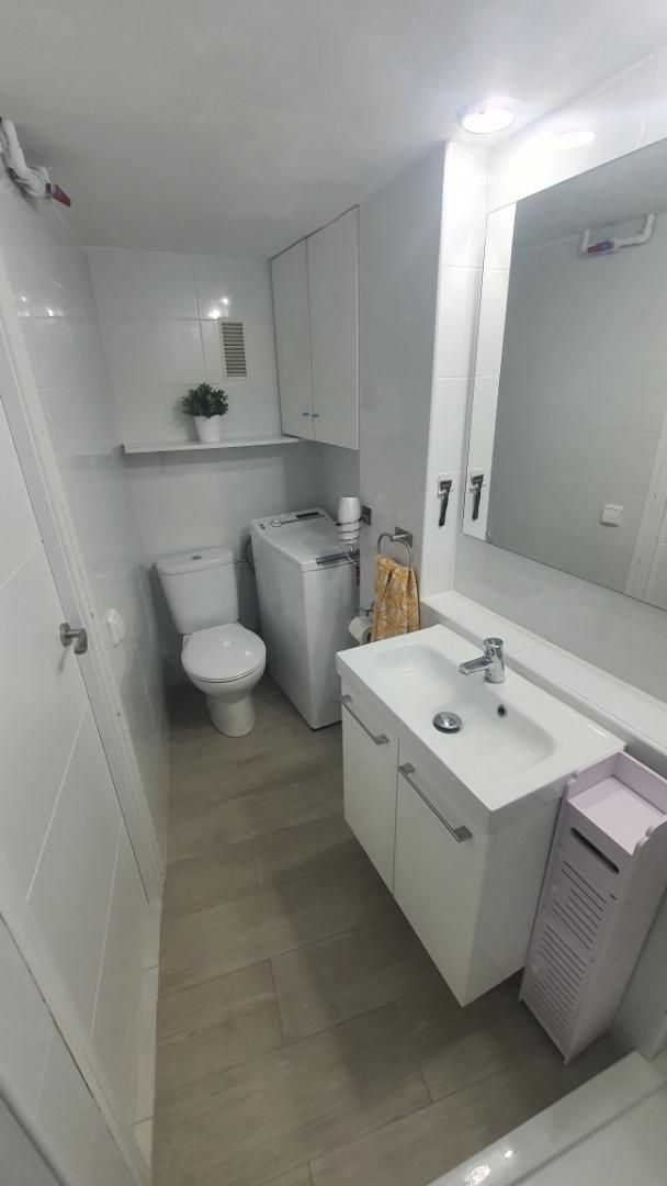 Bany de Pis en venda en Vila-seca amb Aire condicionat