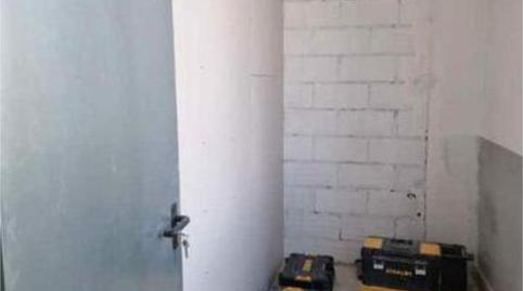 Box room to rent in La Serna, Madrid - image 5 Photo 5 of Box room to rent in La Serna, Madrid