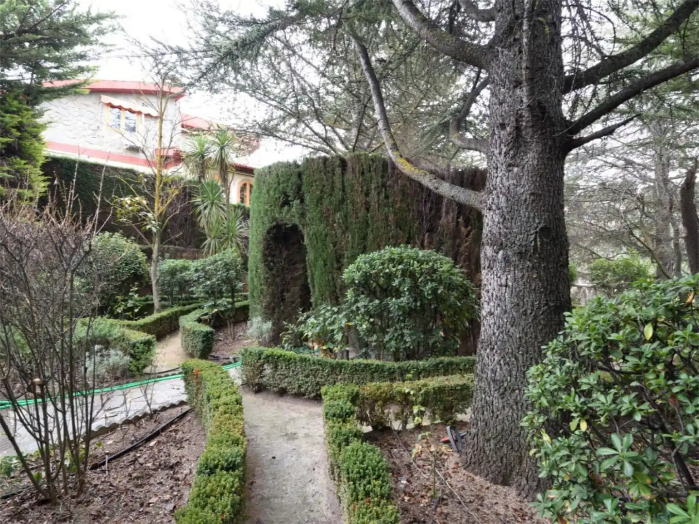 Jardín de Casa o chalet en venta en La Zubia con Aire acondicionado, Calefacción y Jardín privado