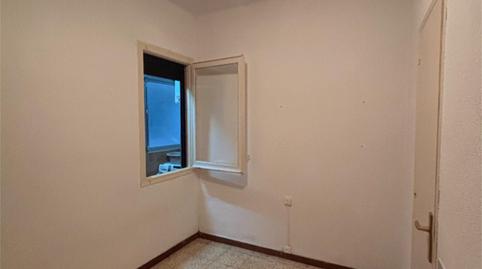 Flat to share in Carrer de Llorens I Barba, 47, El Baix Guinardó, Barcelona - image 2 Photo 2 of Flat to share in Carrer de Llorens I Barba, 47, El Baix Guinardó, Barcelona