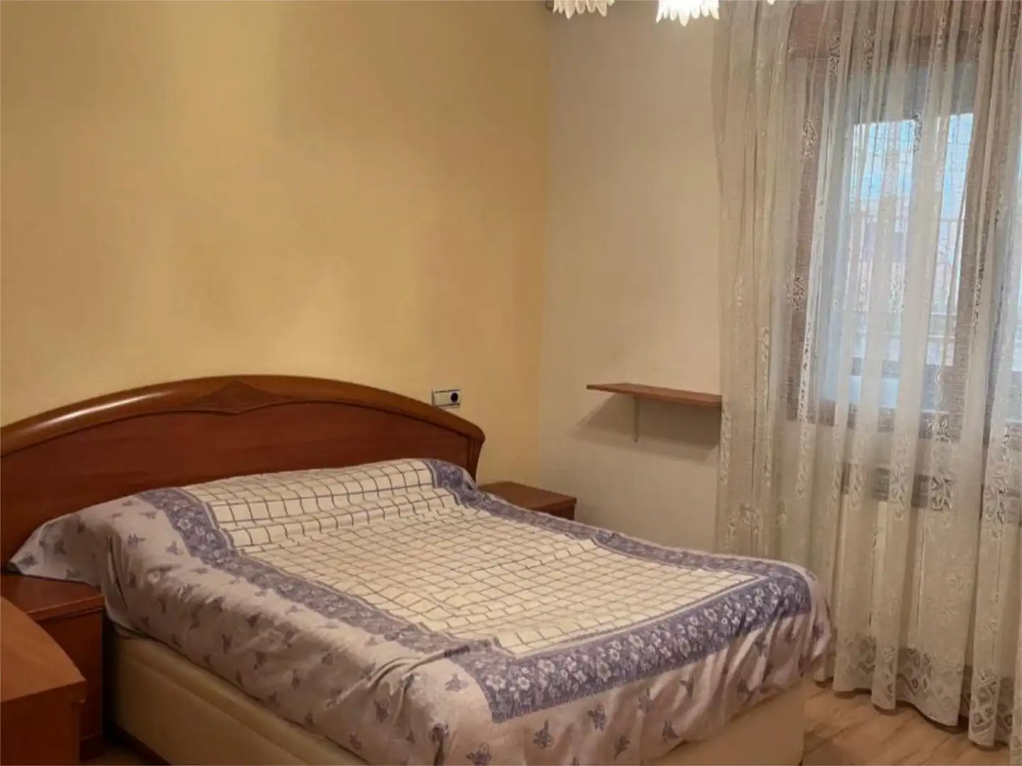 Piso en venta en Calle las Casas, 10, La Florida - San Pedro Habitación de Piso en venta en Soria Capital