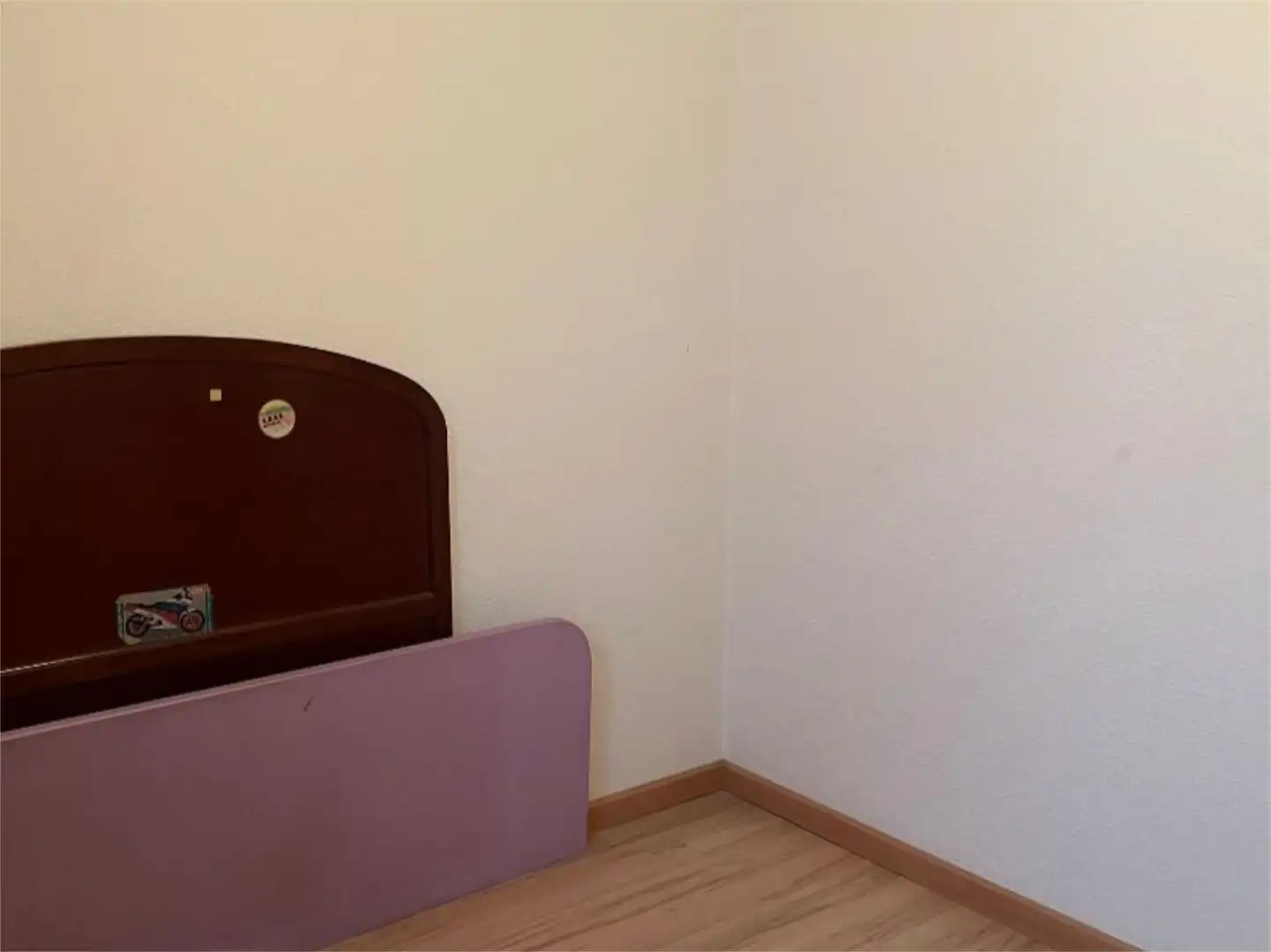Piso en venta en Calle las Casas, 10, La Florida - San Pedro Habitación de Piso en venta en Soria Capital