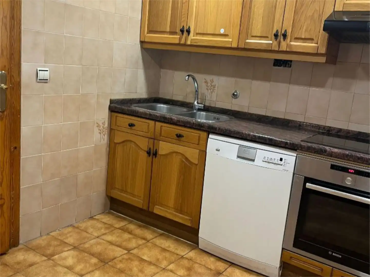 Piso en venta en Calle las Casas, 10, La Florida - San Pedro Cocina de Piso en venta en Soria Capital