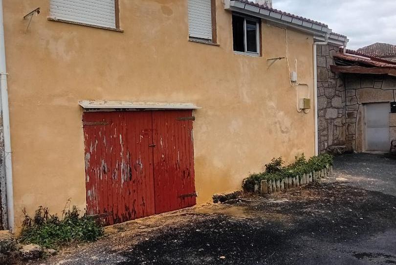 Casa o xalet en venda a Plaza de Montederramo, 38, Montederramo, Ourense - imatge 1 Foto 1 de Casa o xalet en venda a Plaza de Montederramo, 38, Montederramo, Ourense