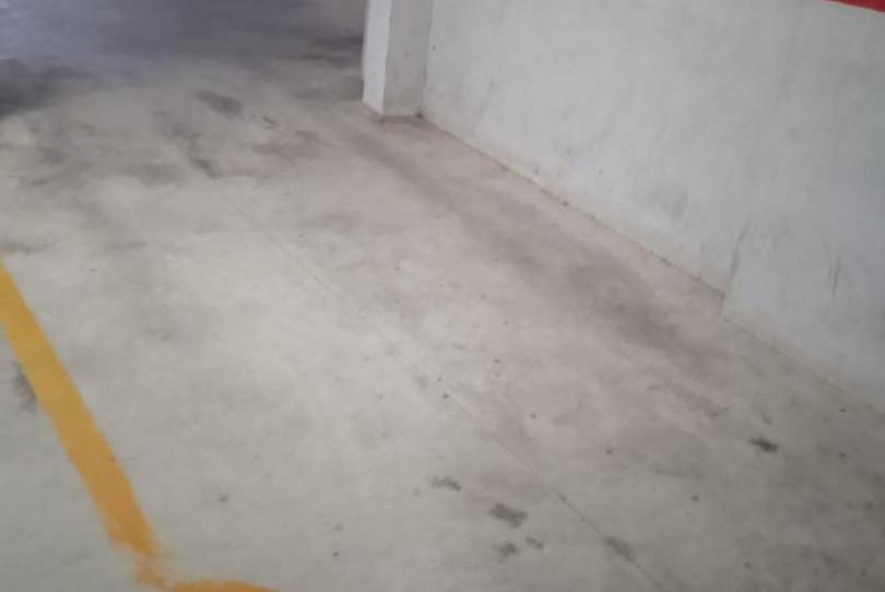 Garage to rent in Carrer D'andalusia, 23, Les Roquetes, Barcelona - image 1 Photo 1 of Garage to rent in Carrer D'andalusia, 23, Les Roquetes, Barcelona