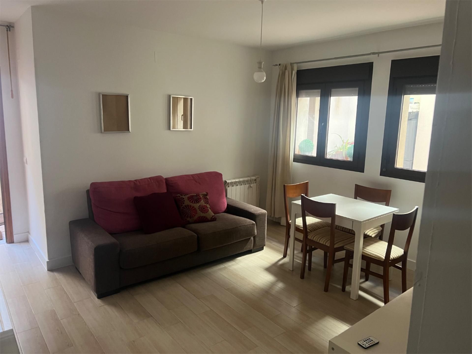 Living room of Flat to rent in  Toledo Capital  with Heating and Furnished